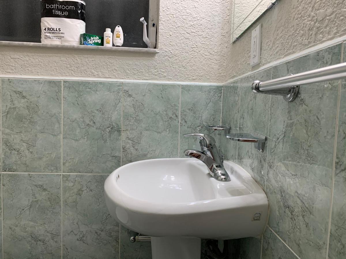 Cute, Cozy Mother-In-Law Suite In The Heart Of Miami Ngoại thất bức ảnh